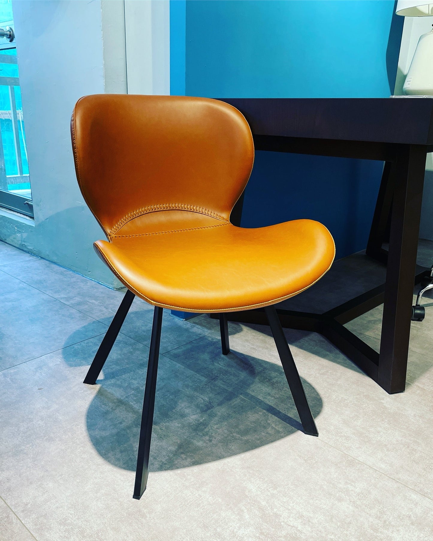 SADDLE Chair