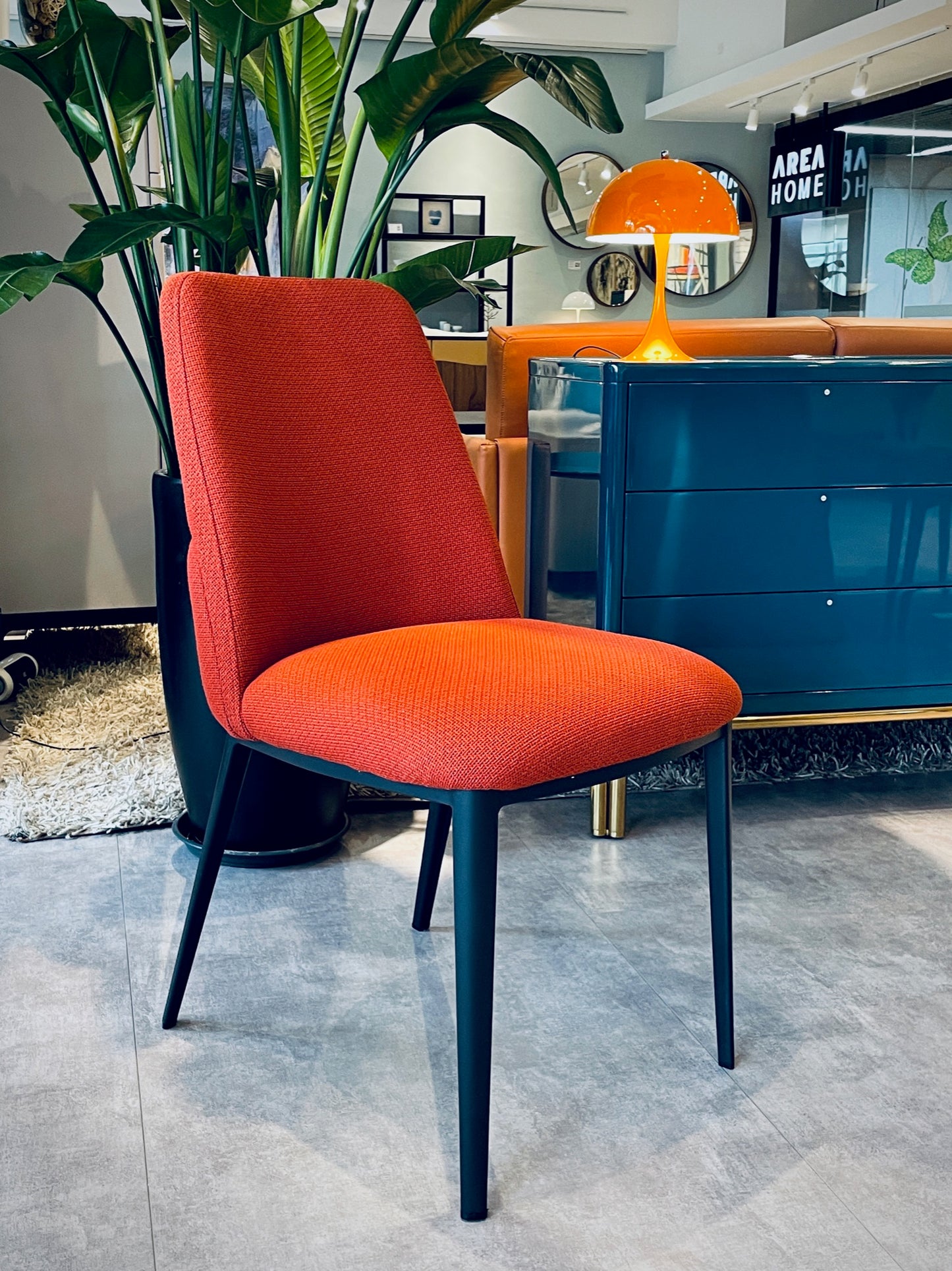 DECO Chair