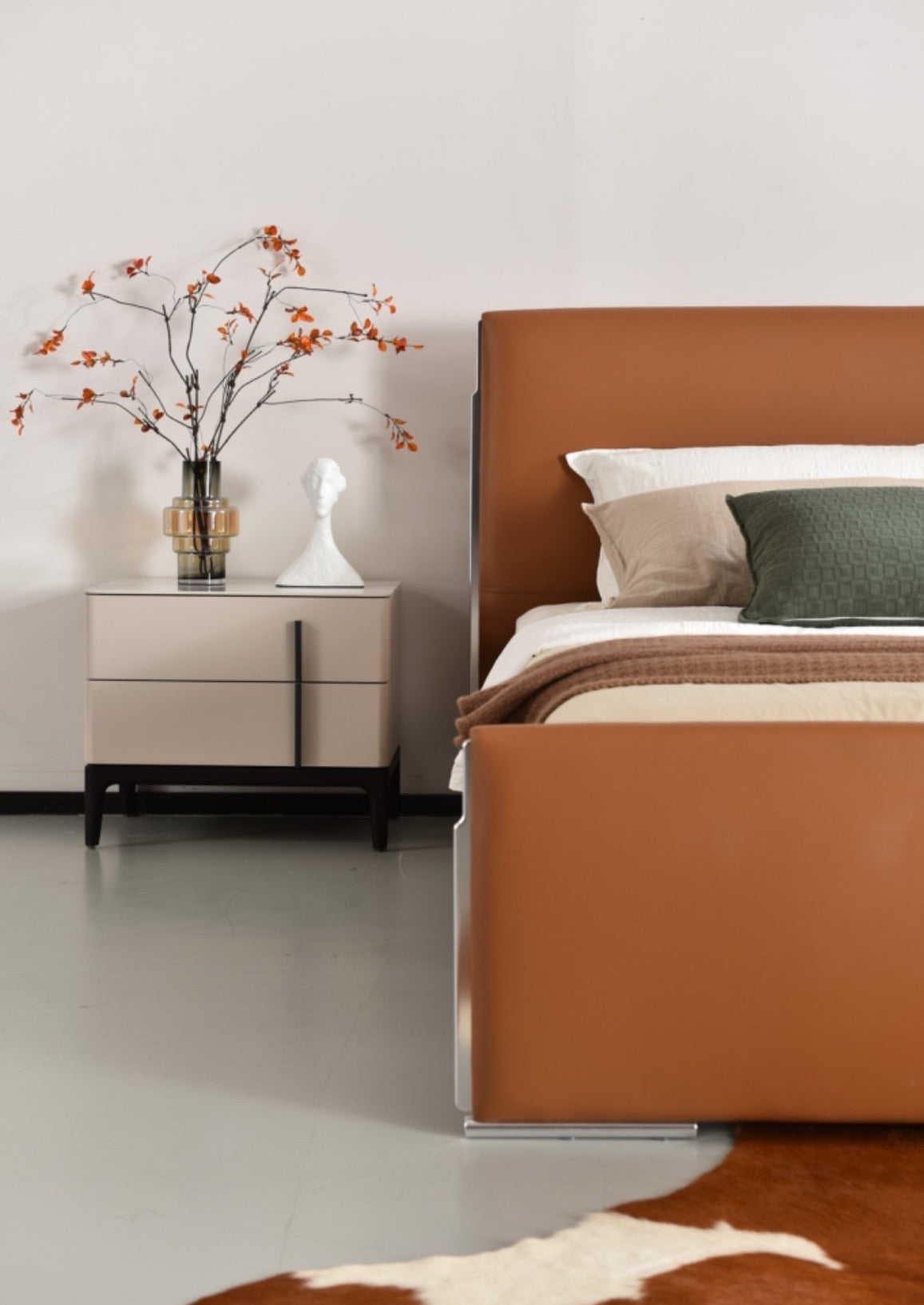 CELIA Nightstand